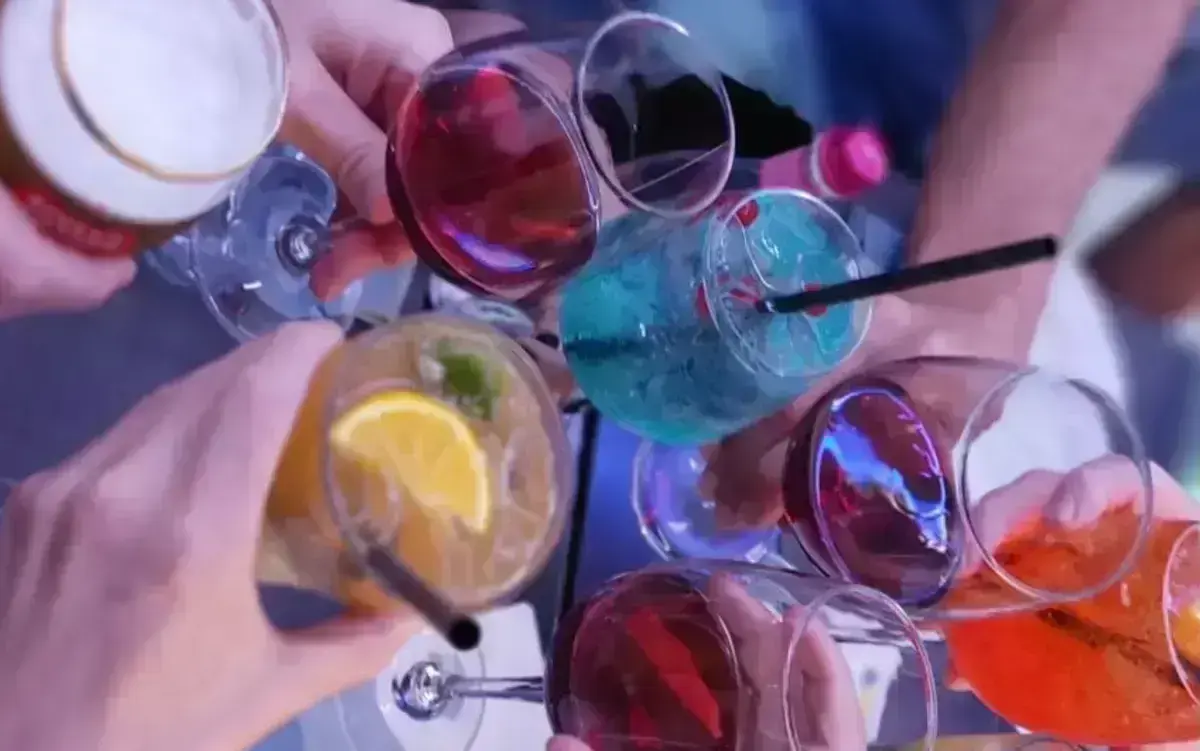 Aperi-Friday: Apericena e musica in terrazza Lounge!