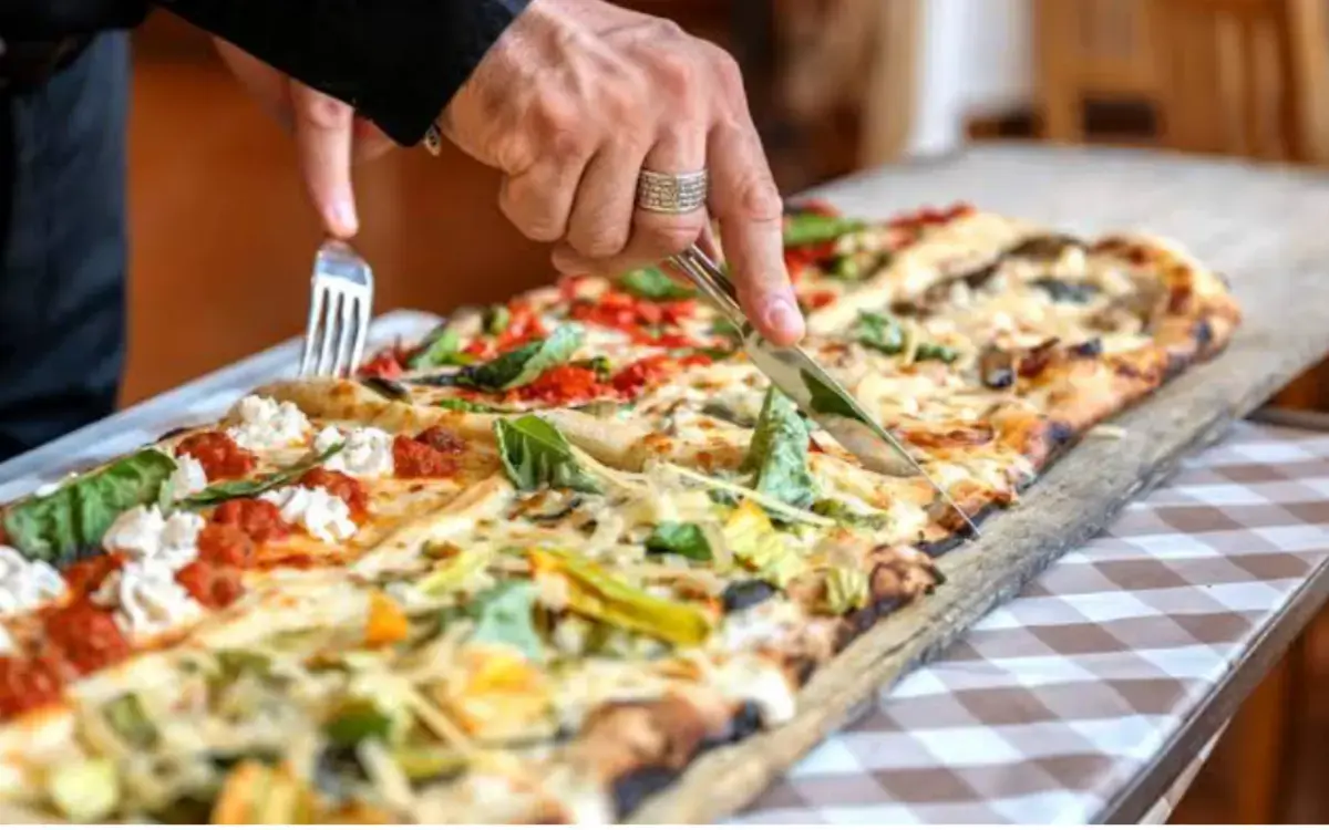 Pizzata al metro & nuovi amici