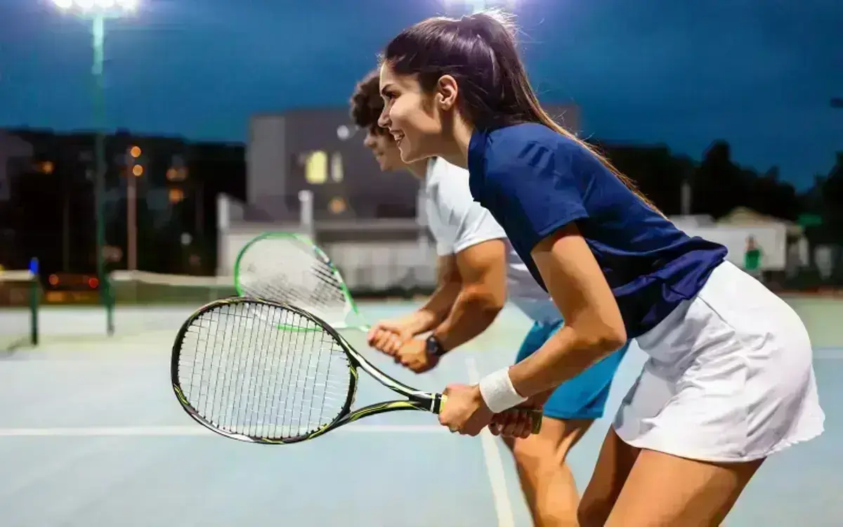 Tennis Livello Medio-Avanzato e Aperi-Cena Tutti Insieme!